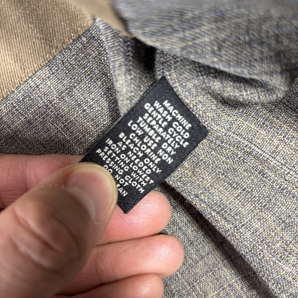 Jos. A. Bank Tan Overcoat Coat Size 44R Color Beige Lined 3 Button - Picture 5 of 13